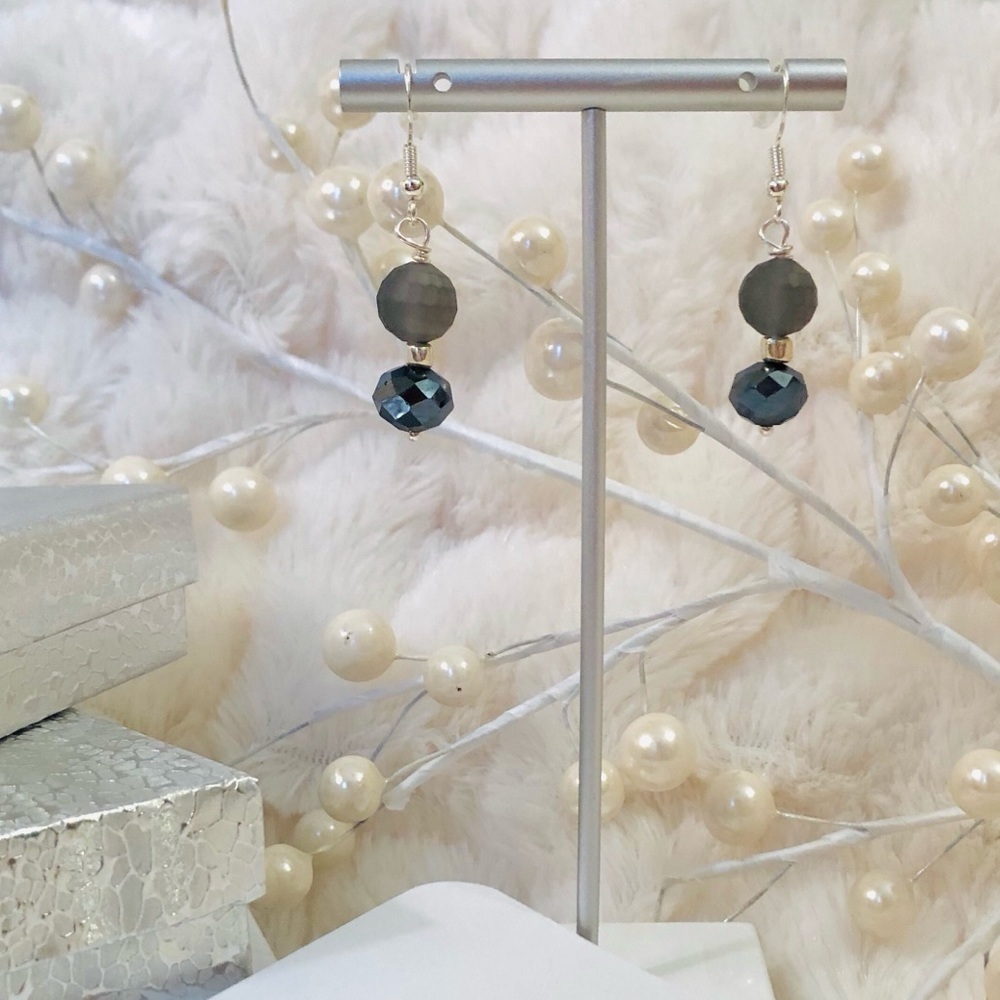 Sterling Silver Earrings Matte Grey Genuine Crystal Modern Chic French Chic - Picture 13 of 13